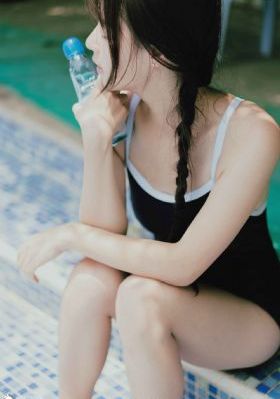 国内精品一区二区综合欧美_蓝光免费播放