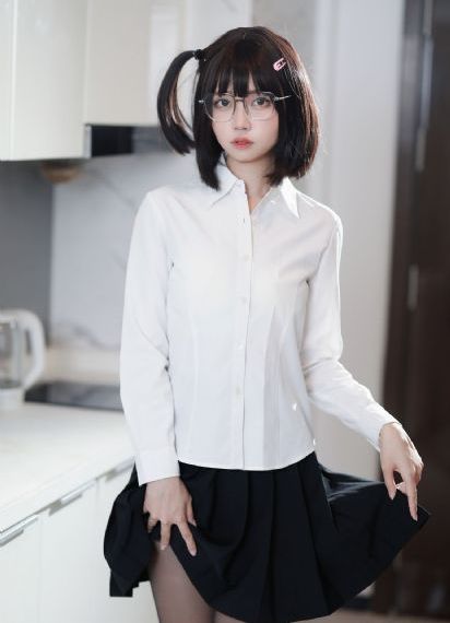 免费扒开胸罩吃奶视频_蓝光免费在线观看