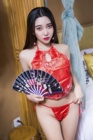 在线精品自偷自拍无码琪琪_超清高清视频观看