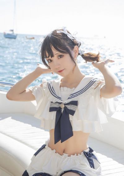 999国产亚州高清国产拍精_十万网红美女美酱