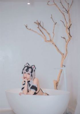 欧美美女逼逼_超清天堂在线